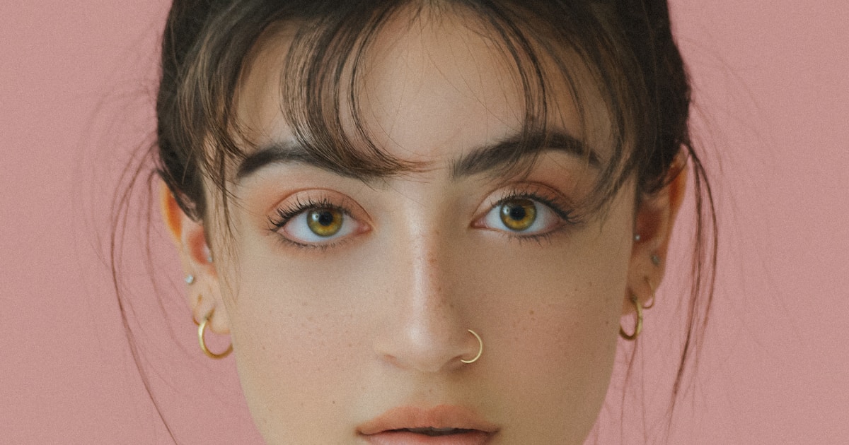 Why People Use Random Chat Platforms: Understanding the Modern Appeal